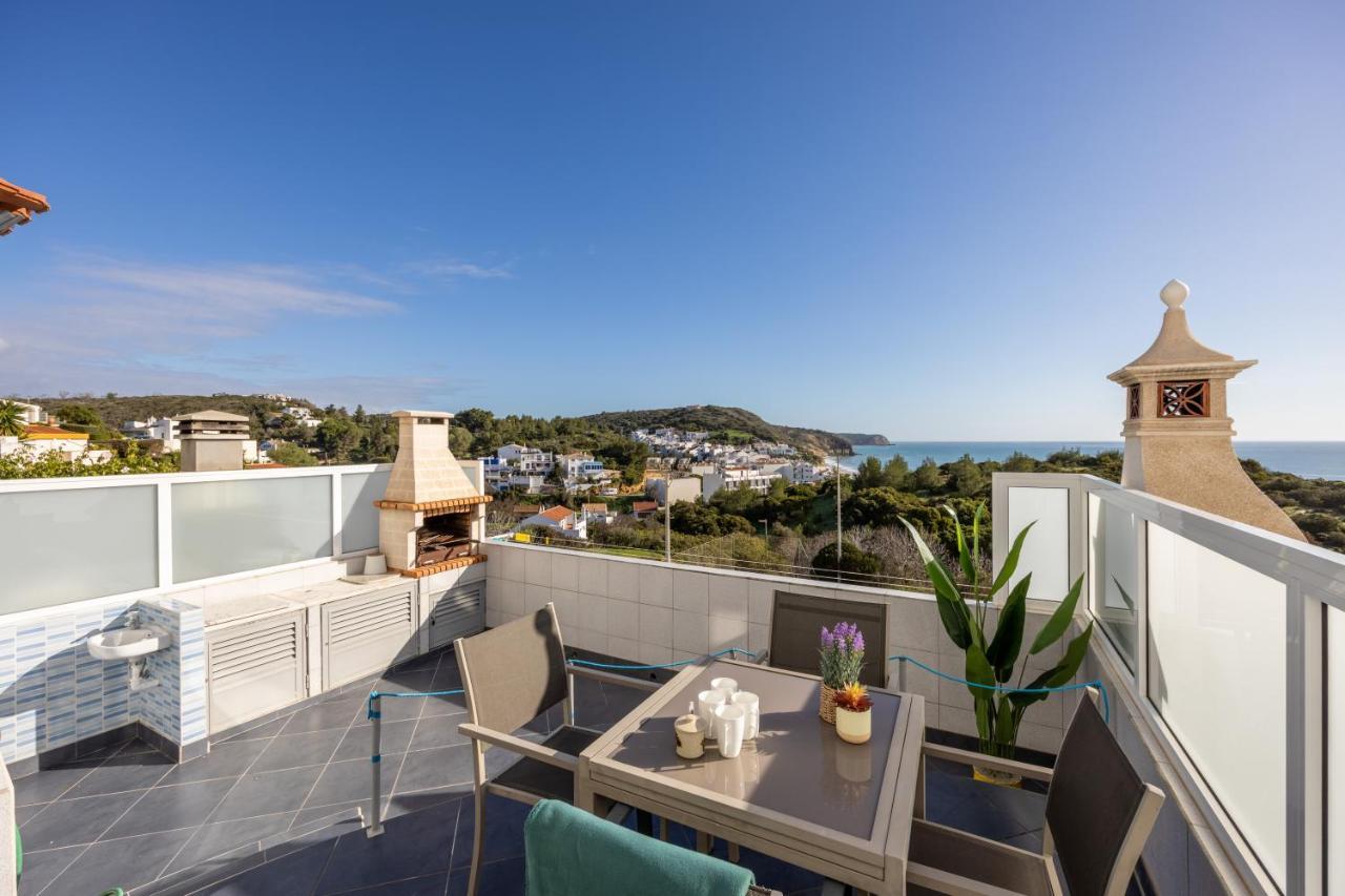 Bay View Townhouse Villa Salema Kültér fotó